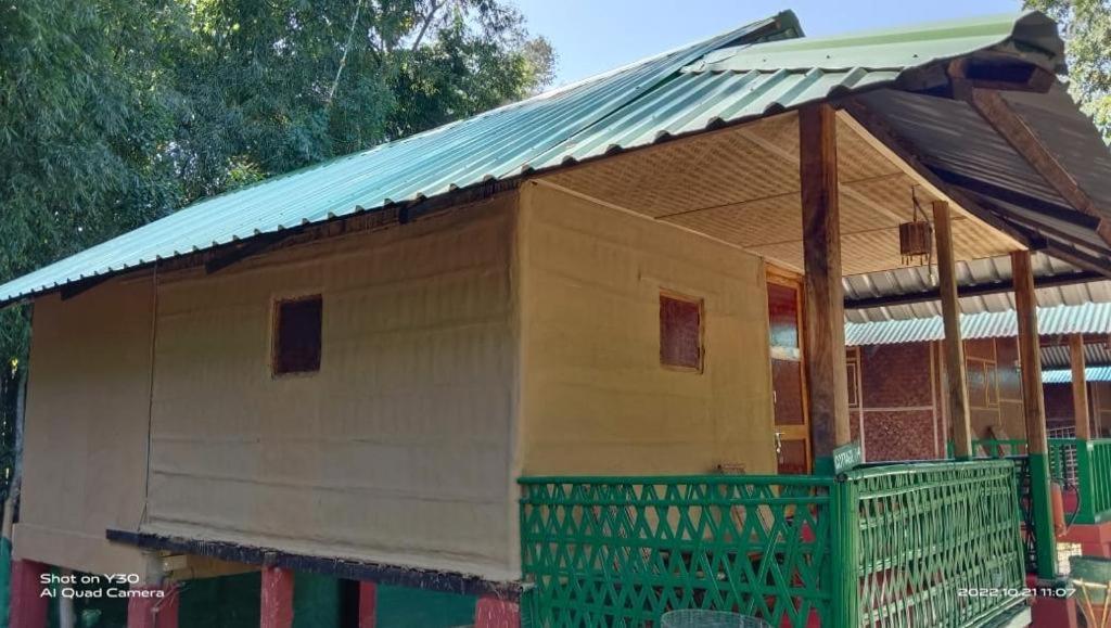 Nature Hunt Eco Camp Kāziranga Exterior foto